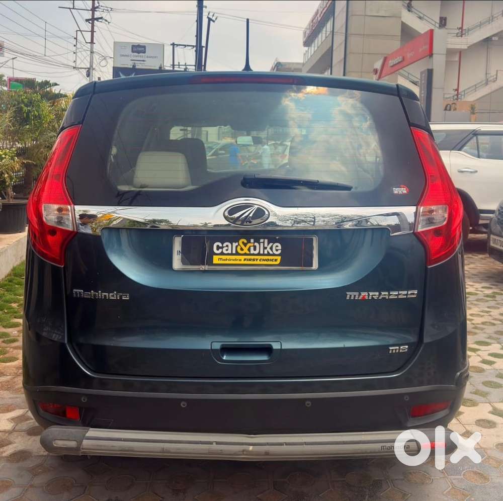 Mahindra Marazzo M8, 2018, Diesel