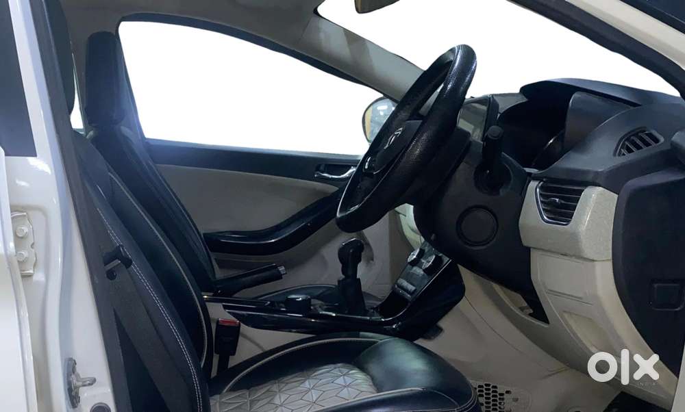 Tata Nexon 1.2 Revotron Xz Plus, 2022, Petrol