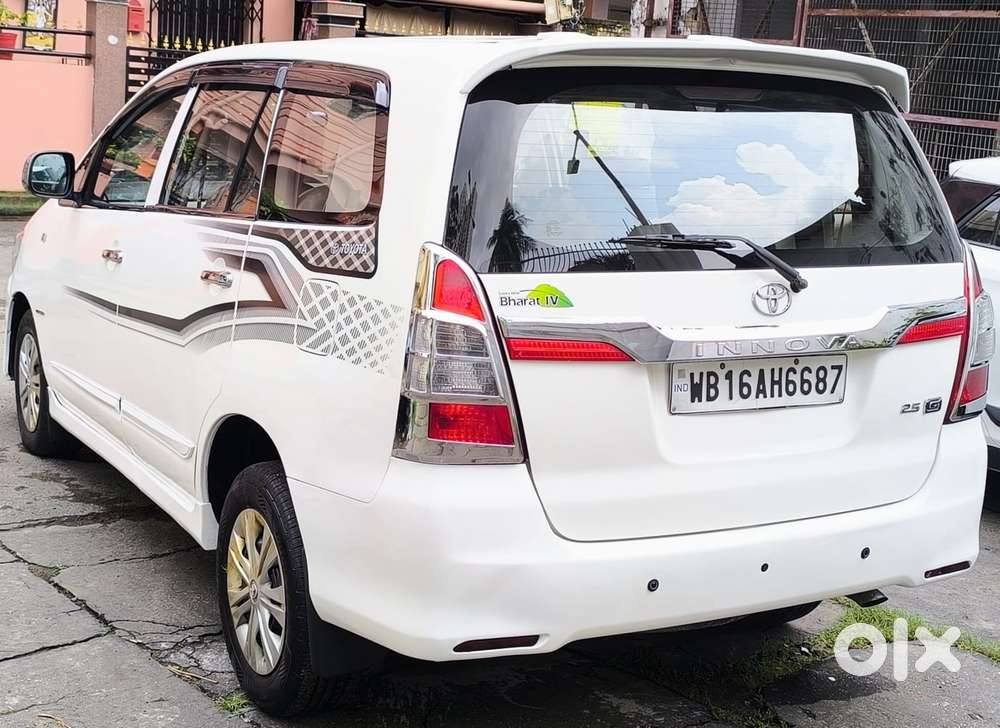 Toyota Innova 2.5 G (diesel) 8 Seater, 2014, Diesel
