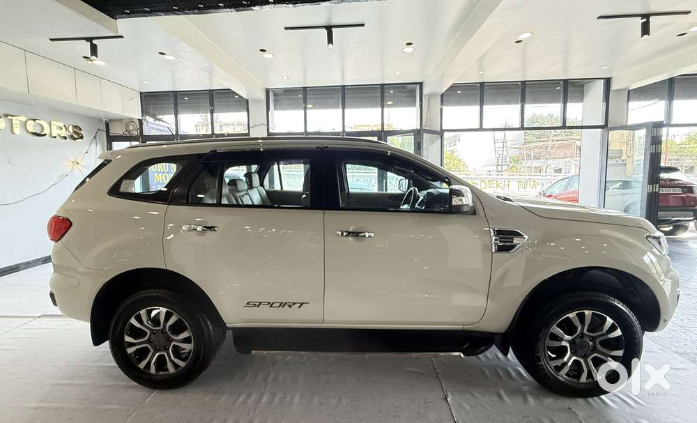 Ford Endeavour 2.2 Titanium At 4x2 Sunroof, 2020, Diesel