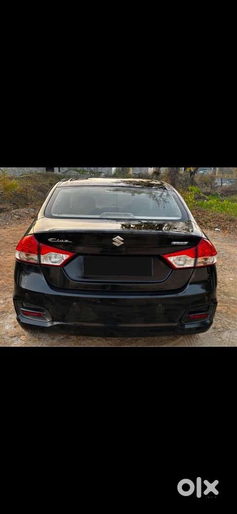 Maruti Ciaz Zdi Shvs Plus 2017  Hybrid Midnight Black  Colour
