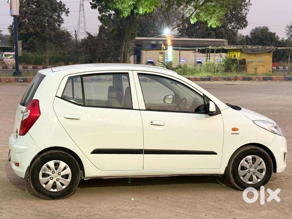 Hyundai I10 2012 Petrol 83000 Km Driven