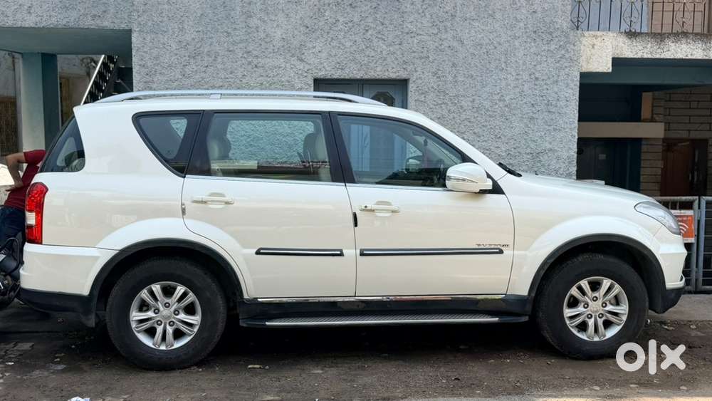 Ssangyong Diesel Car 2014 Top Model Rare Car 0to100 (8) Second