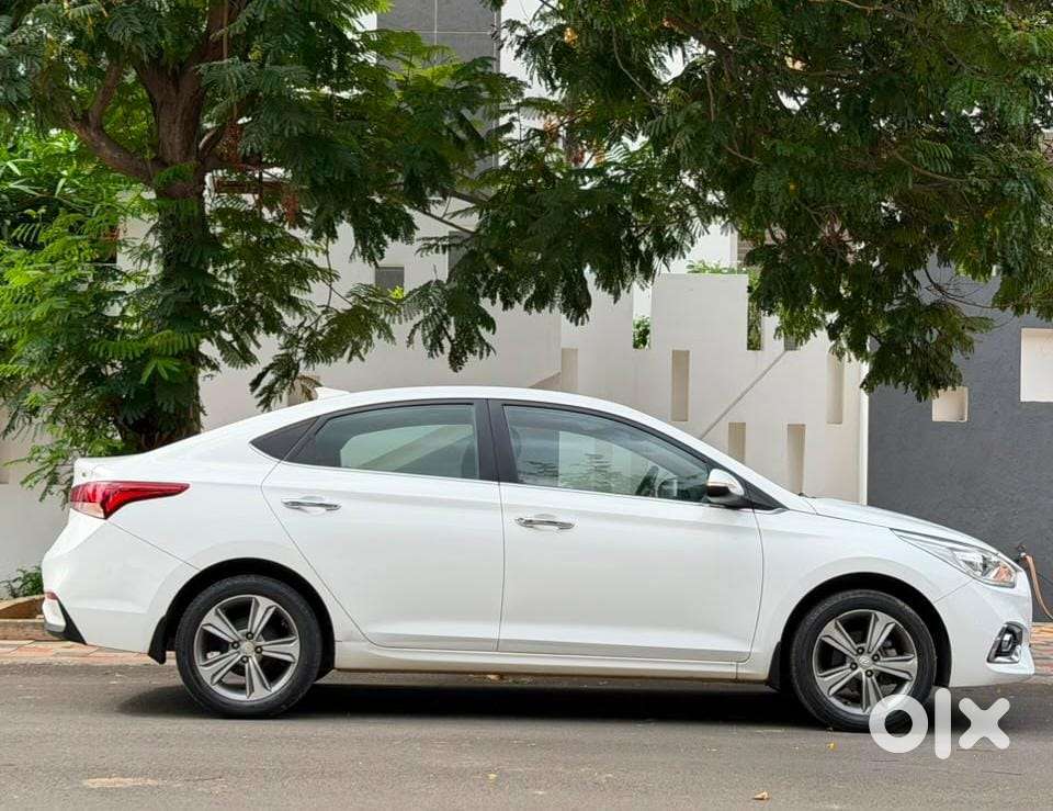 Hyundai Verna, 2019, Petrol