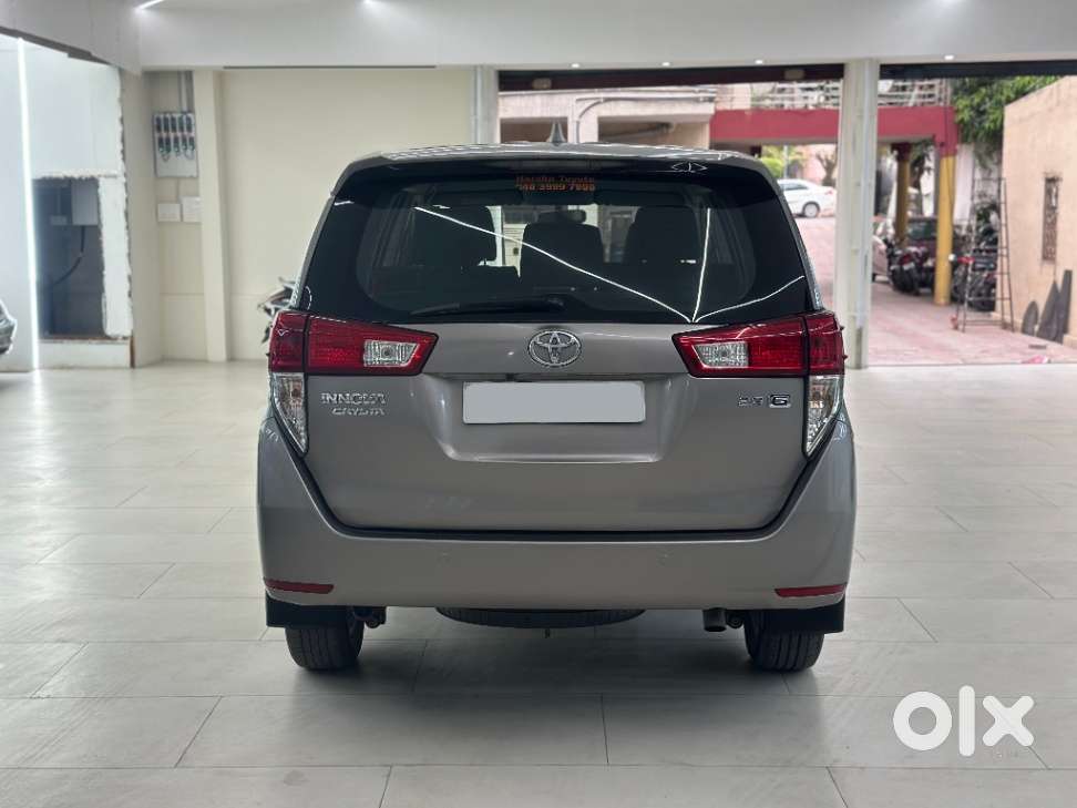 Toyota Innova Crysta 2.8 Gx At, 2017, Diesel