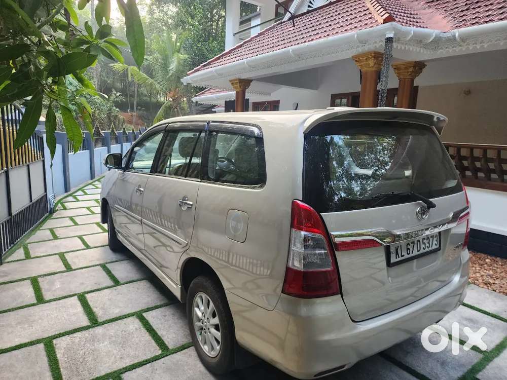 Toyota Innova 2013 Diesel Well Maintained