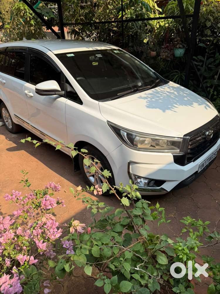 Toyota Innova Crysta 2018