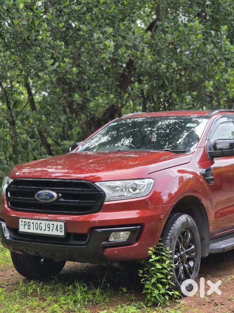 Ford Endeavour 2017 Diesel 76000 Km Driven