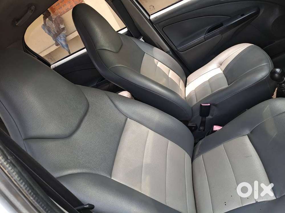 Toyota Etios Liva 2011-2012 J, 2012, Diesel