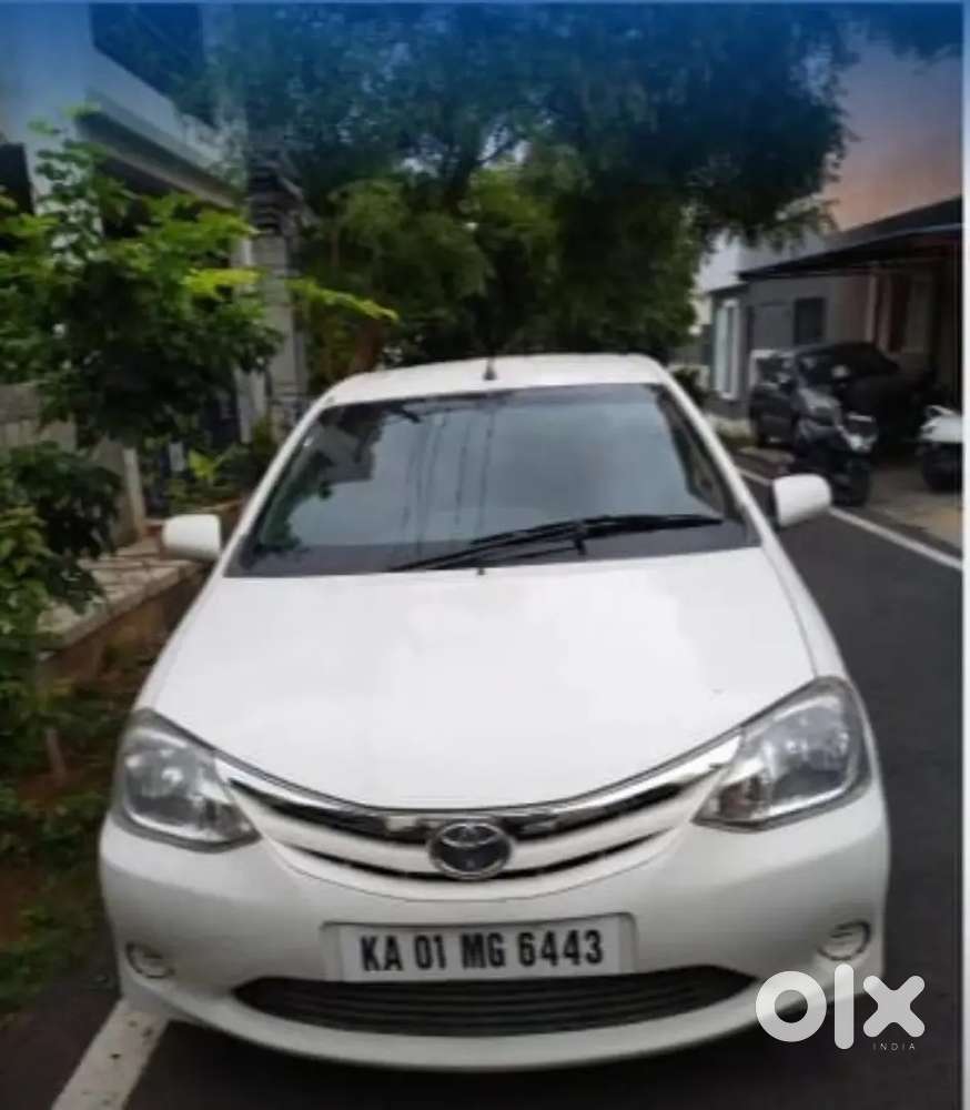 Toyota Etios 2011 Petrol Well Maintained