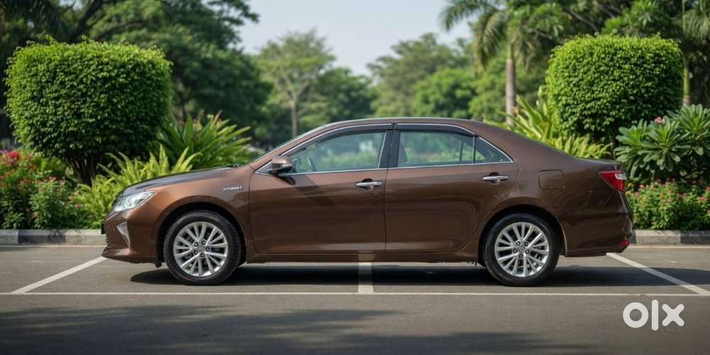 Toyota Camry Hybrid, 2015, Petrol