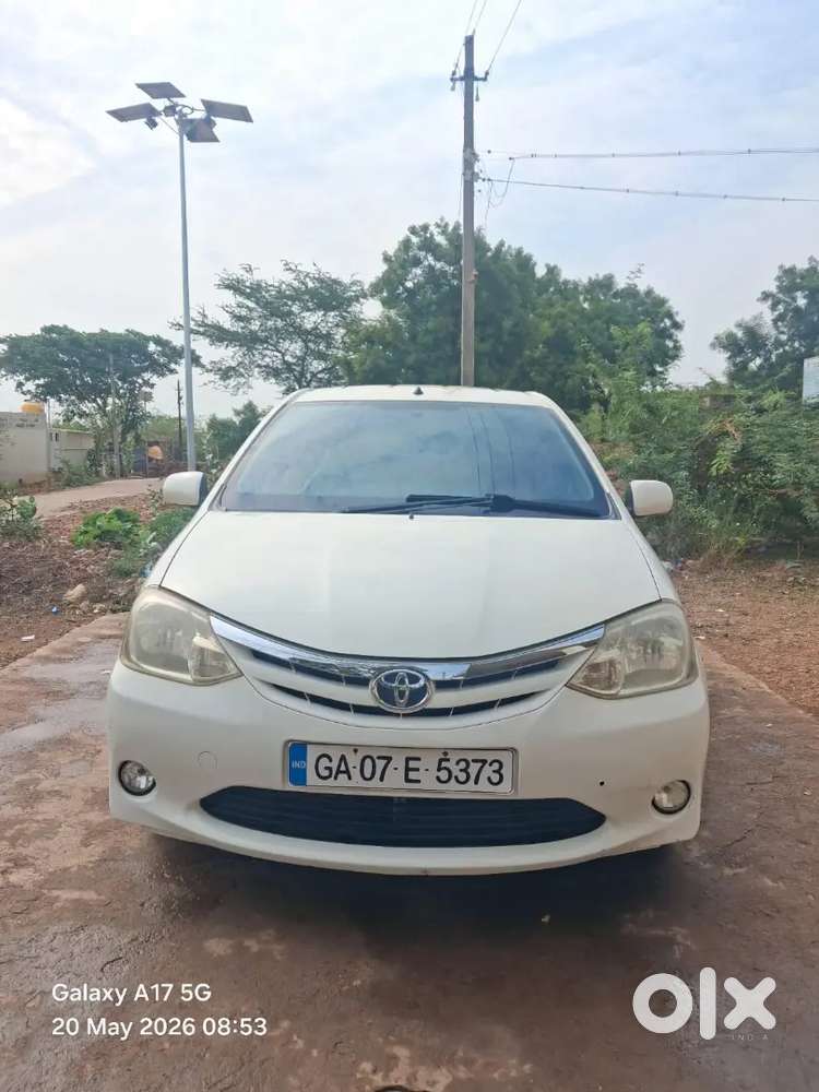 Toyota Etios 2011 Petrol 77000 Km Driven
