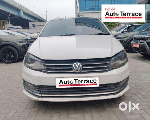 Volkswagen Vento 1.2 Tsi Highline At, 2016, Petrol