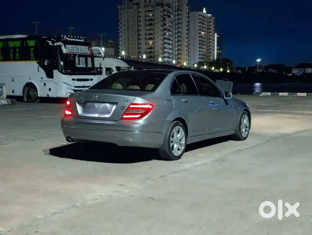 Mercedes-benz C-class 2012 Avant-garde Option