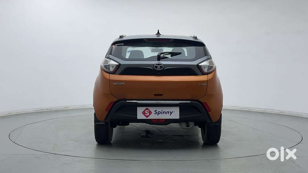 Tata Nexon 1.2 Revotron Xza Plus (o) Dual Tone, 2018, Petrol