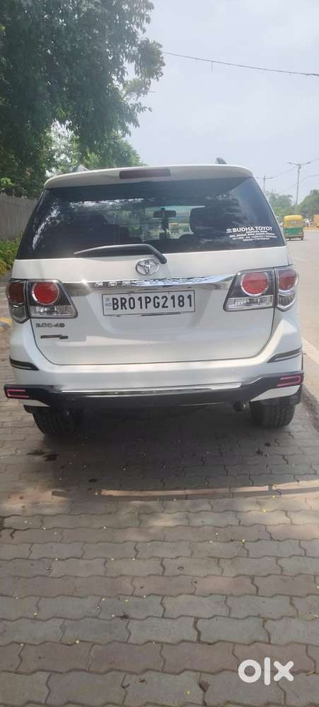 Toyota Fortuner 3.0 4x4 Manual, 2015, Diesel