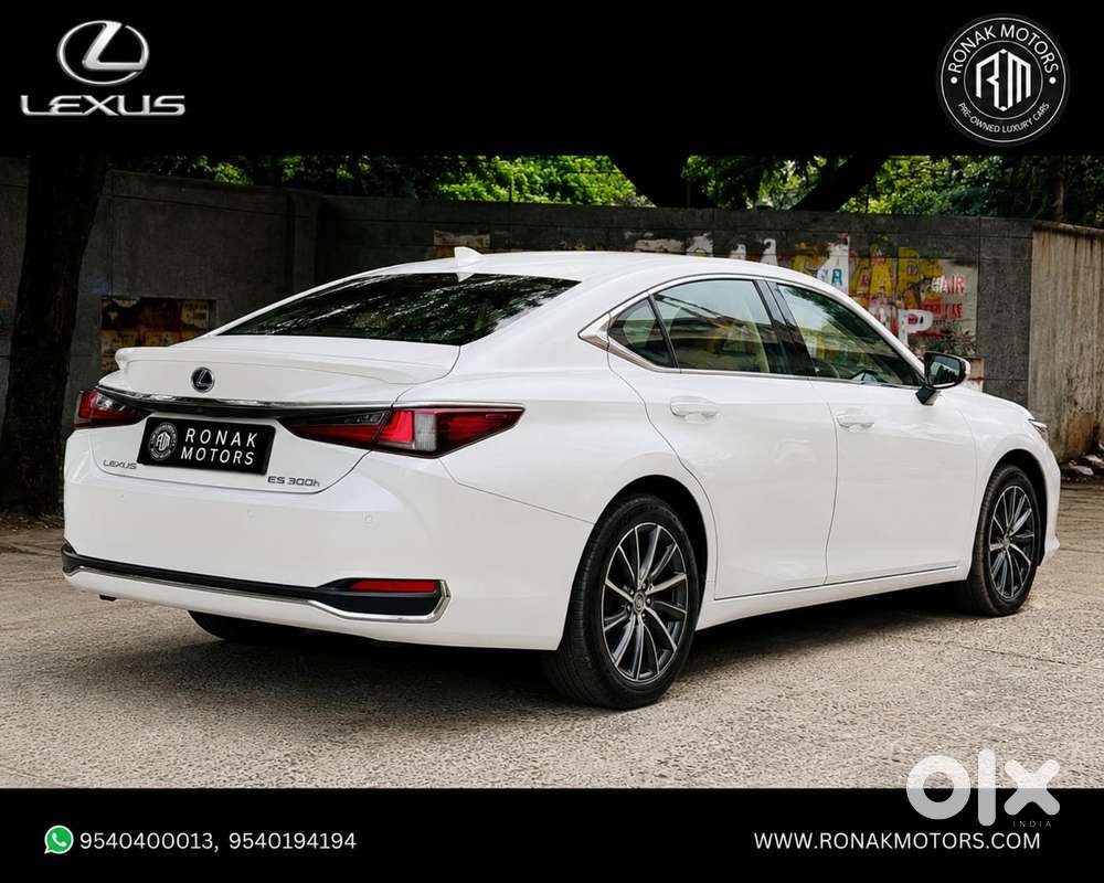 Lexus Es 300h Luxury, 2025, Petrol