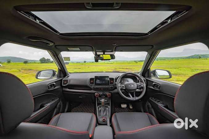 Hyundai Venue Petrol Automatic N Line 2025
