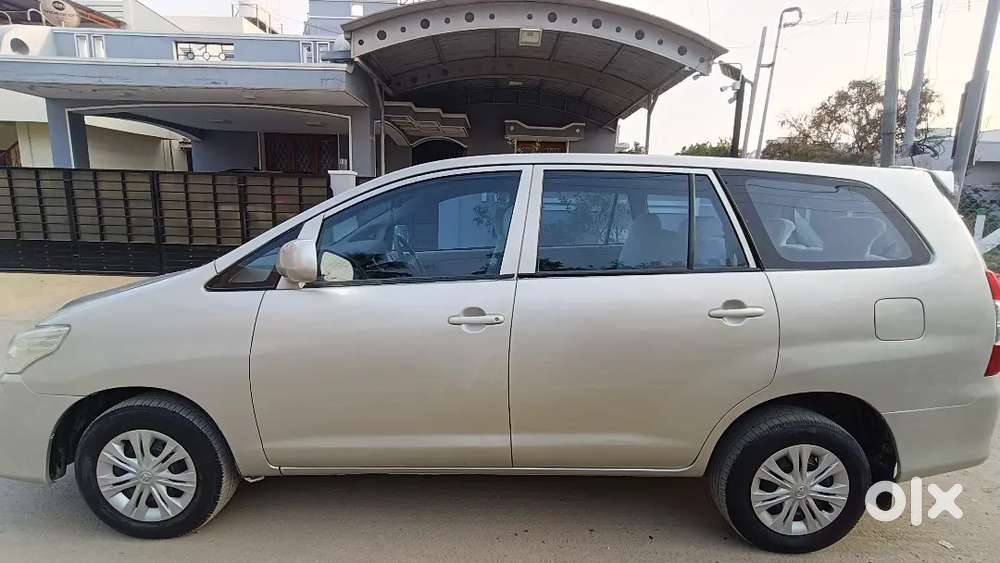 Toyota Innova 2008 Diesel 140000 Km Driven