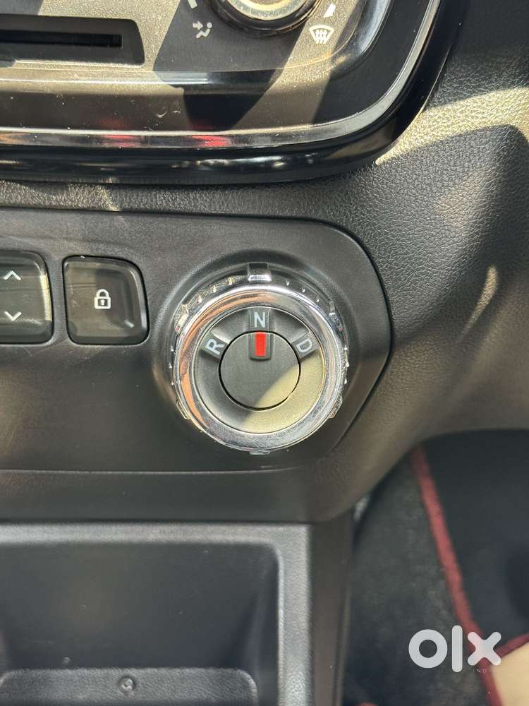 Renault Kwid Rxt Amt Climber (automatic), 2017, Petrol