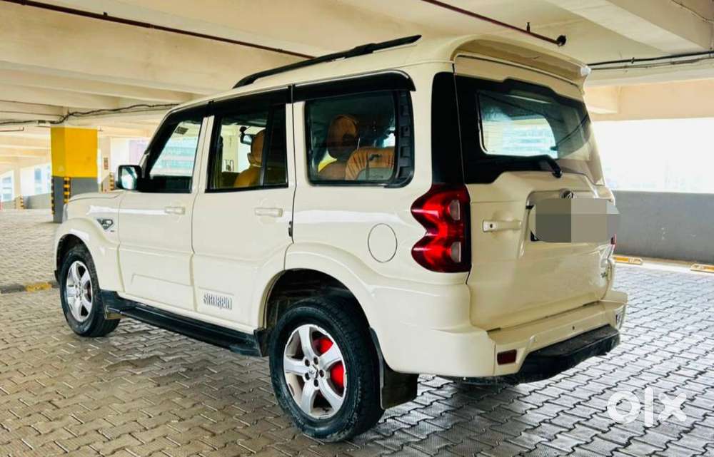 Mahindra Scorpio