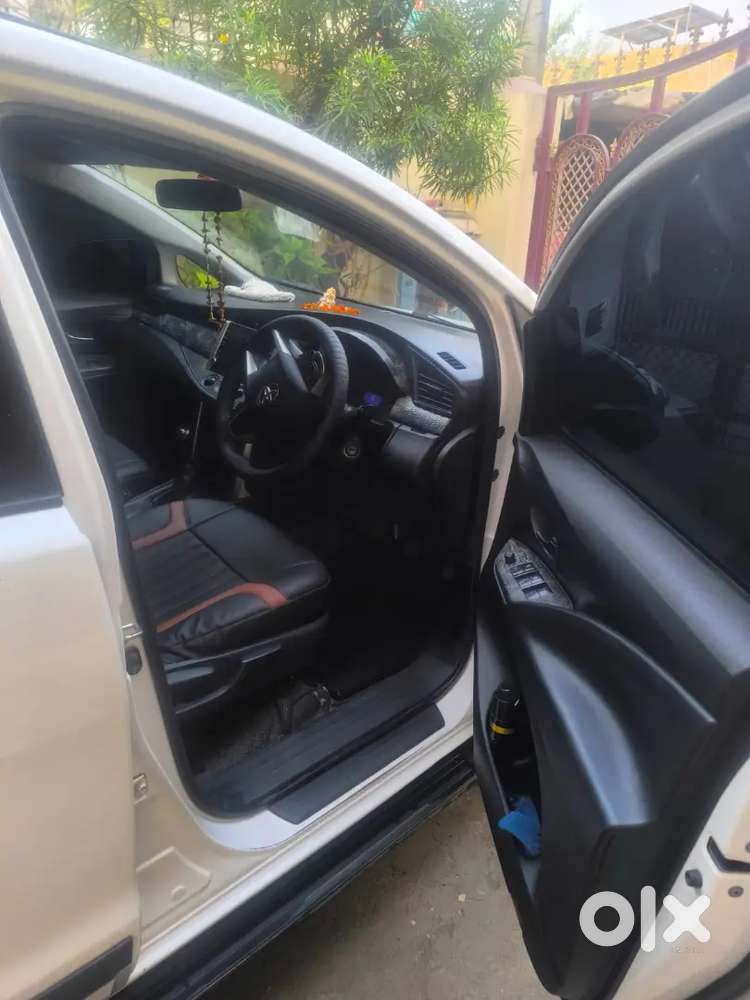 Toyota Innova Crysta