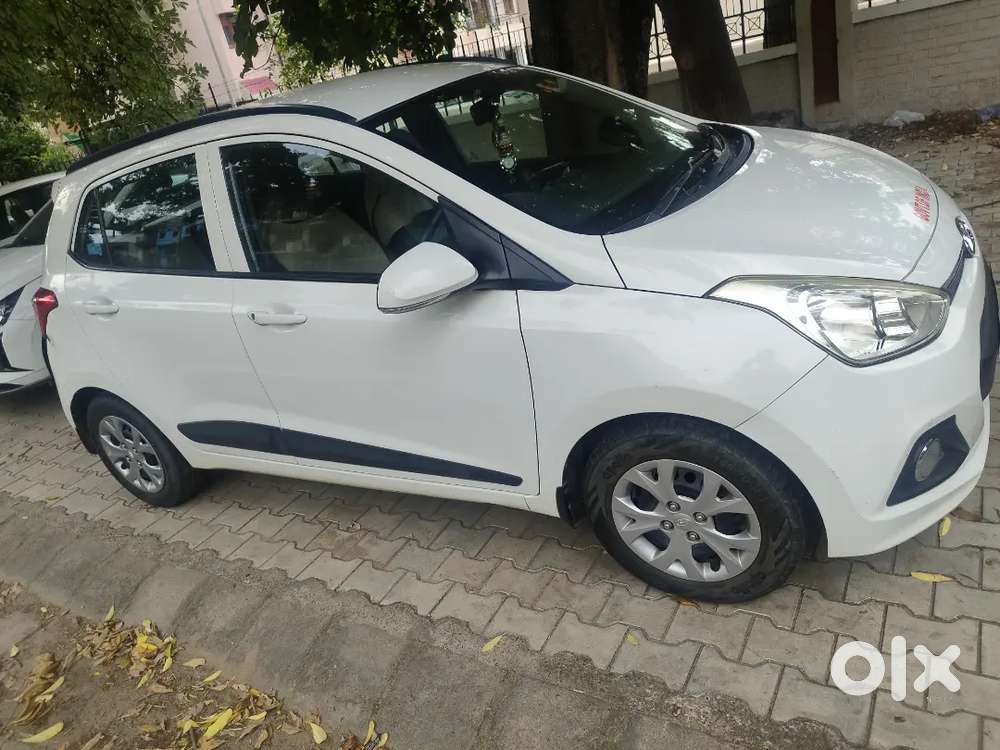 Hyundai Grand I10 Sportz 2015