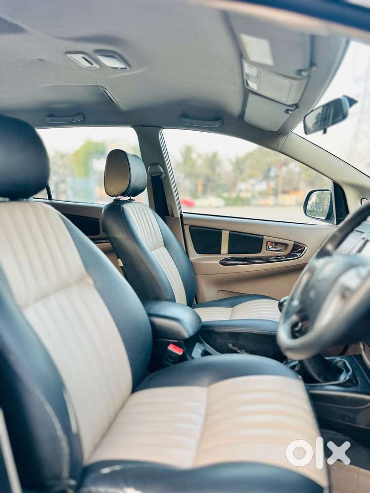 Toyota Innova 2.5 V 7 Str, 2016, Diesel