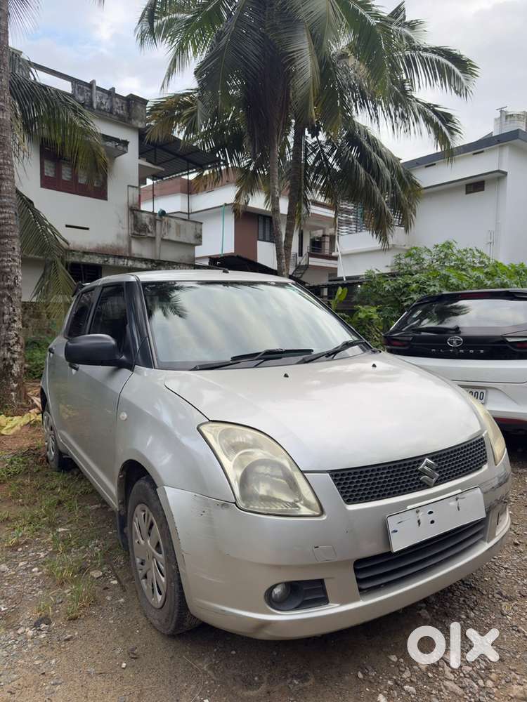 Swift Petrol Maruti 2005