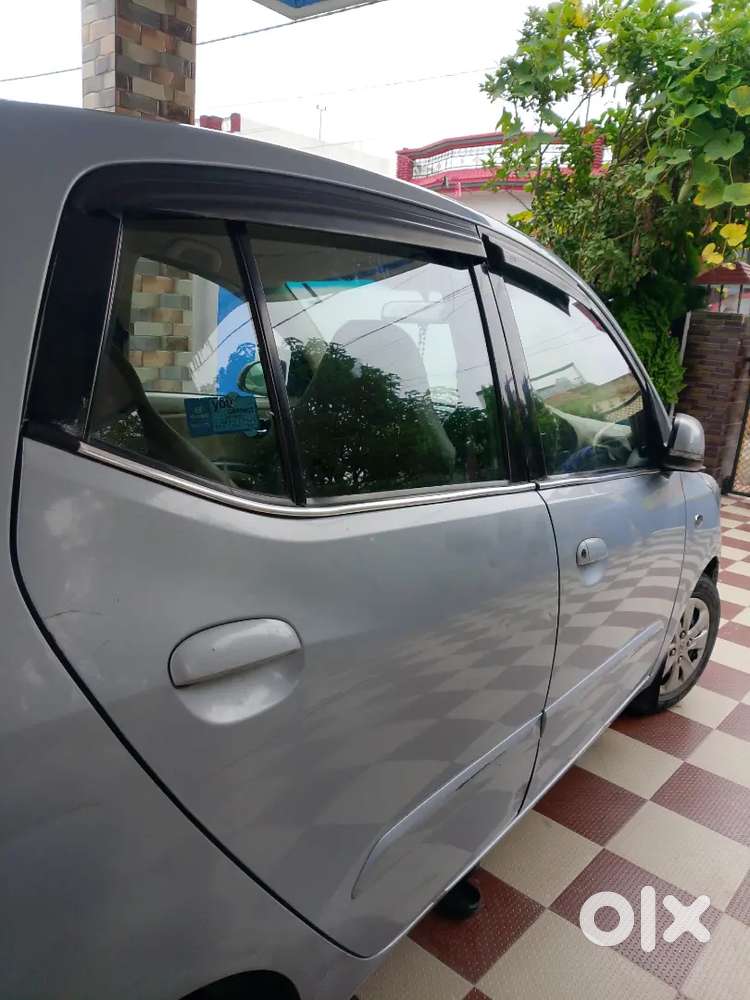 Hyundai I10 Sportz 2011