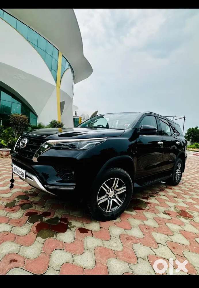 Toyota Fortuner 2024 Diesel 28000 Km Driven