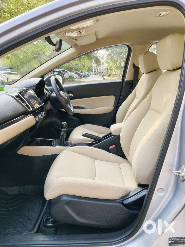 Honda City 1.5 V 5th Gen I-vtec Mt, 2022, Petrol