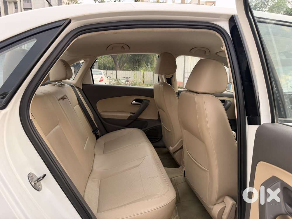 Volkswagen Vento 1.2 Tsi Highline Plus At, 2018, Petrol