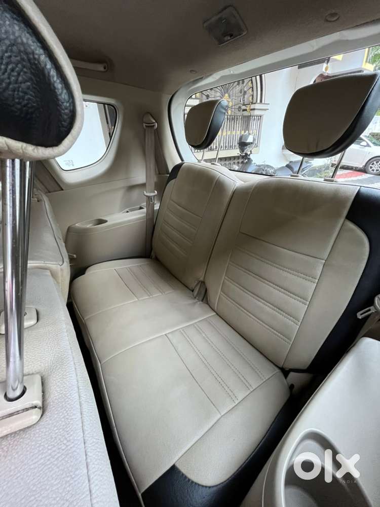 Maruti Suzuki Ertiga 7 Seat Diesel Hybrid