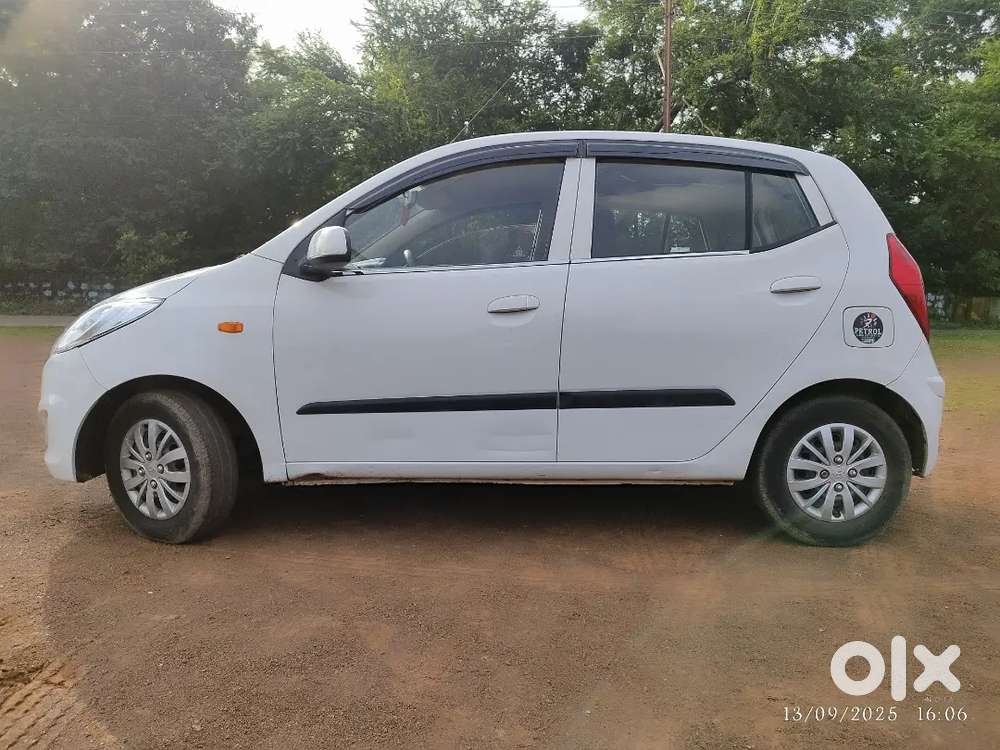Hyundai I10 2015 Petrol Well Maintained