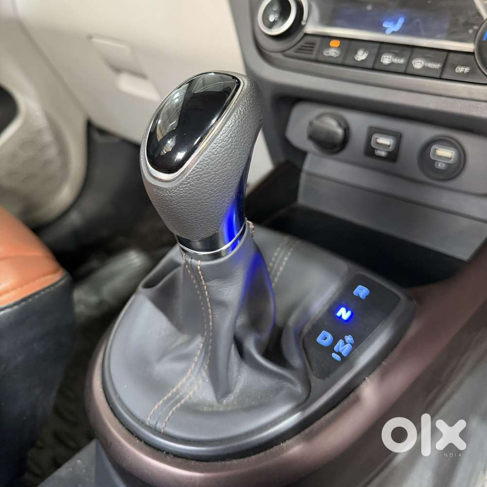 Hyundai Aura Sx Plus Automatic, 2020, Petrol