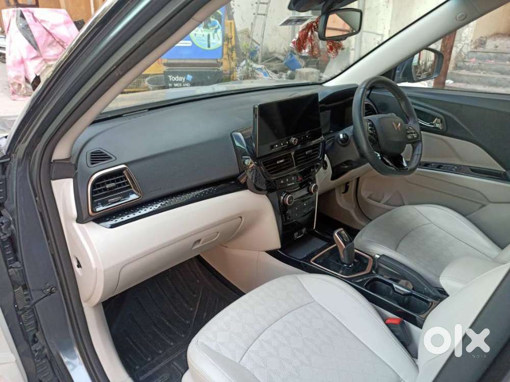 Mahindra Xuv400 Ev El Fast Charger Dt, 2024, Electric