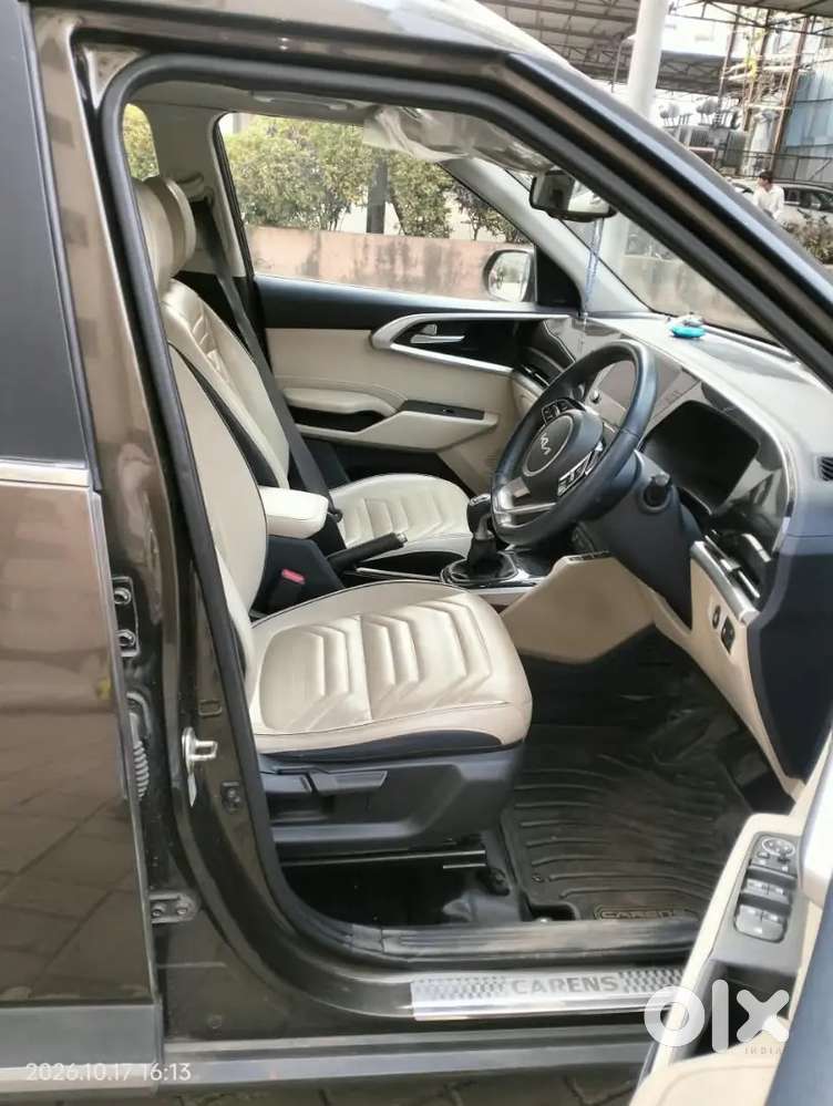 Kia Carens 2022 Diesel 96000 Km Driven
