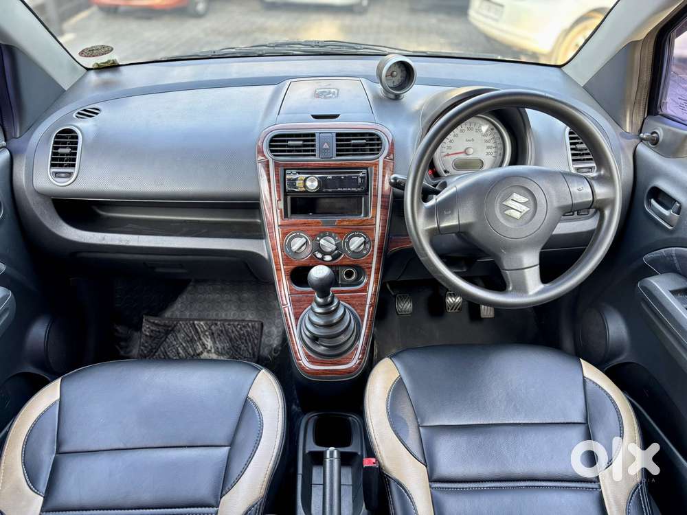 Maruti Suzuki Ritz Vxi, 2012, Petrol