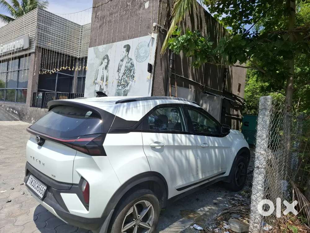 Tata Nexon 2025 Cng & Hybrids 49800 Km Driven