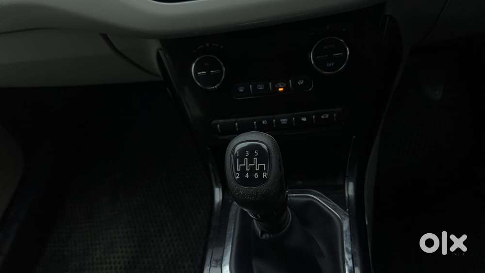 Tata Nexon 1.5 Revotorq Xz Plus Hs Dark Edition, 2022, Petrol