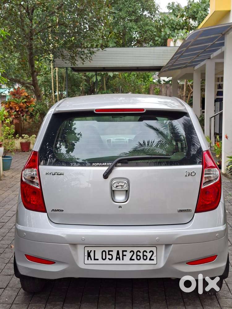 Hyundai I10 Sportz At, 2012, Petrol