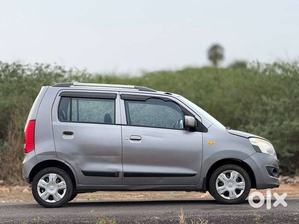 Maruti Suzuki Wagon R 1.0 Vxi Amt, 2016, Petrol