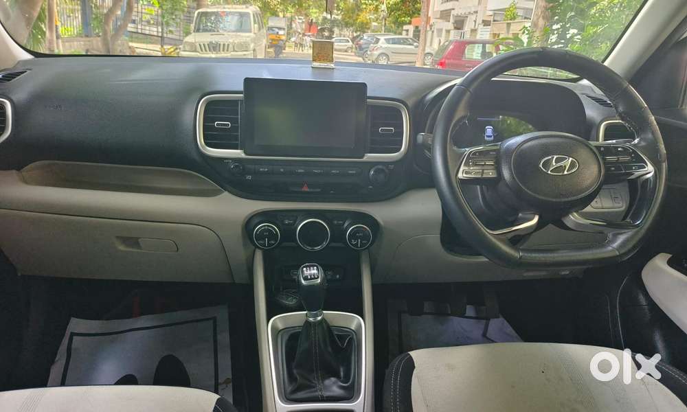 Hyundai Venue 1.4 CRDi SX (O), 2023, Diesel