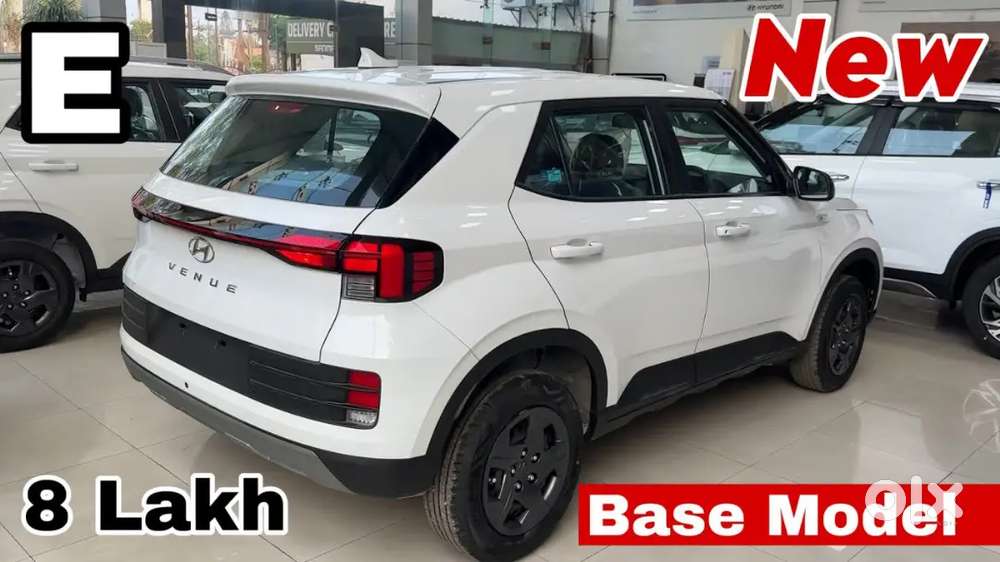 Hyundai Venue 2023 Petrol 50000 Km Driven