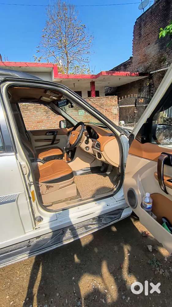 Tata Safari Storme 2014 Diesel 97000 Km Driven