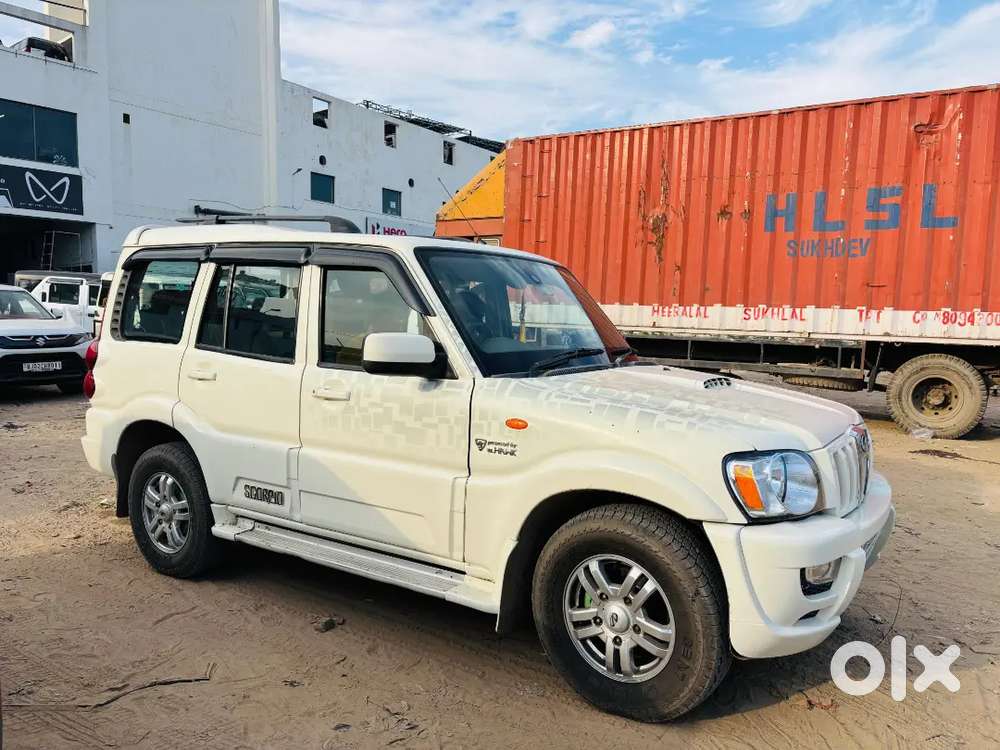 Mahindra Scorpio 2014 Diesel Manual