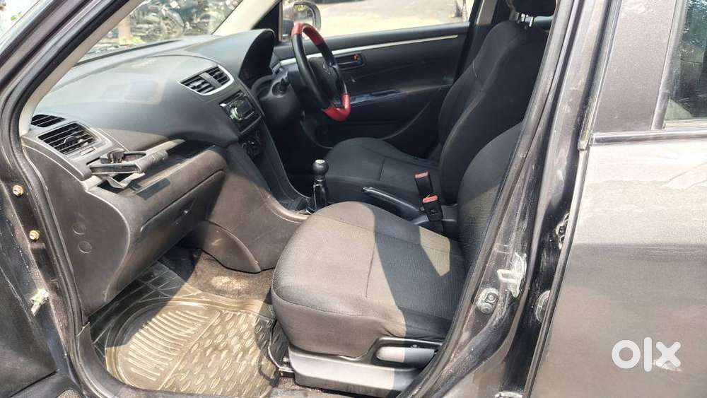 Maruti Suzuki Swift Lxi Optional-o, 2015, Petrol