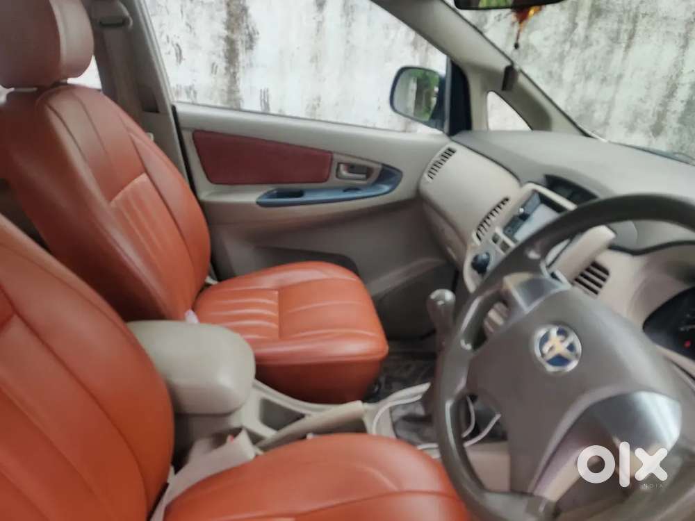 Toyota Innova Diesel 2.5 Ms 2014