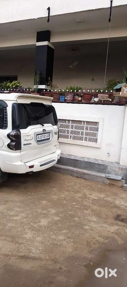 Mahindra Scorpio Diesel 2015